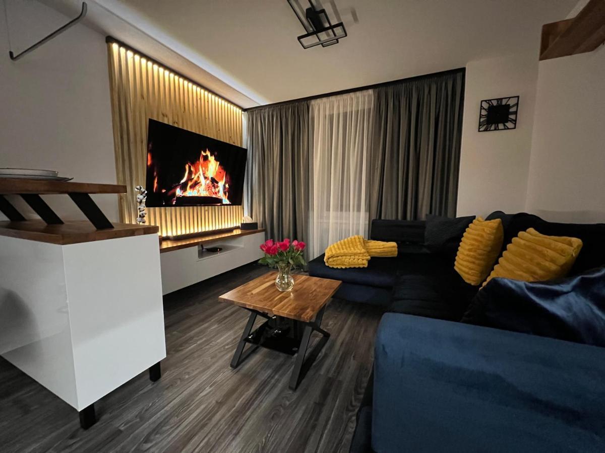 Apartman Piccoladuo V Banskej Bystrici Banská Bystrica Dış mekan fotoğraf
